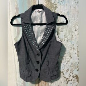 Gray Sleeveless Women's vest Jacket with Studded Detail sz:9